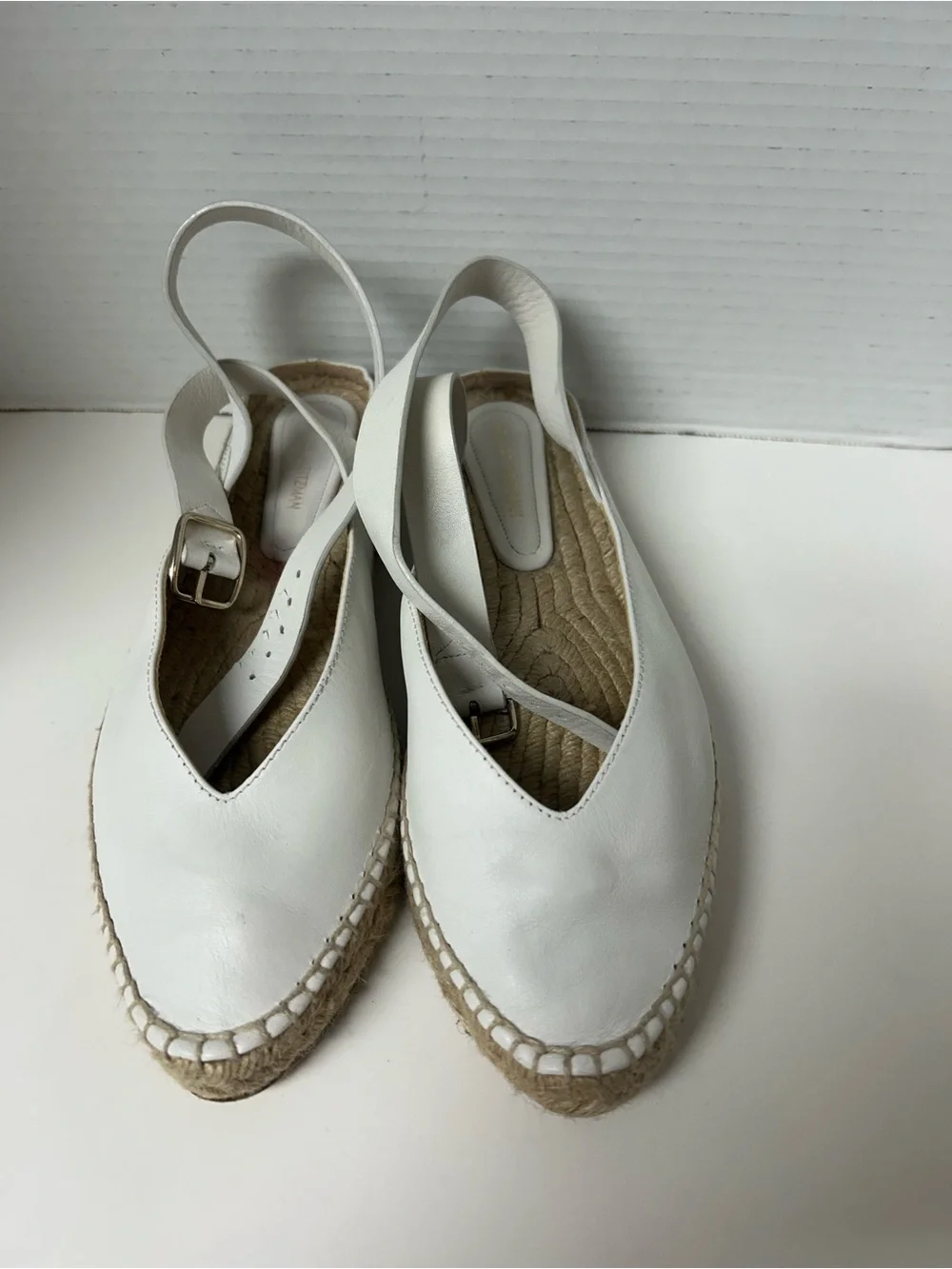 Stuart Weitzman White Leather Toga Ankle Wrap Espadrille Flats Size 8.5 M